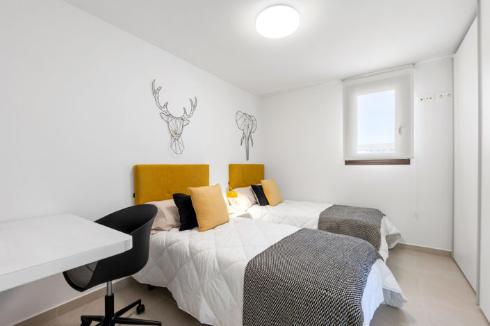Image No.12-2 Bed Apartment for sale