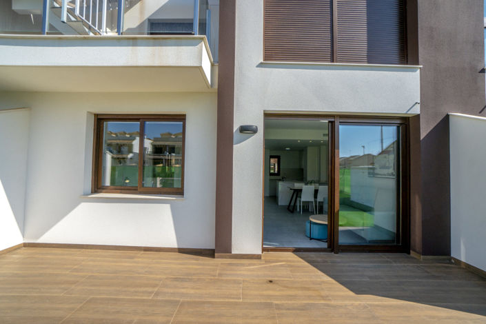 Image No.25-2 Bed Apartment for sale