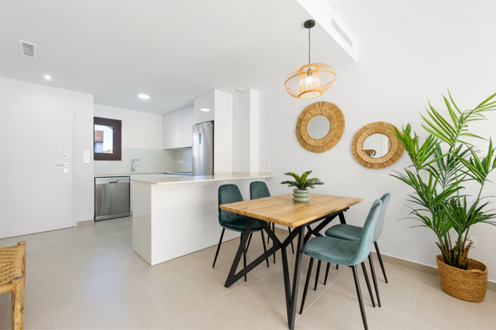 Image No.5-2 Bed Apartment for sale