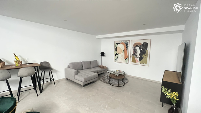 Image No.13-3 Bed House for sale