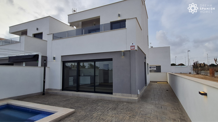 Image No.2-3 Bed House for sale