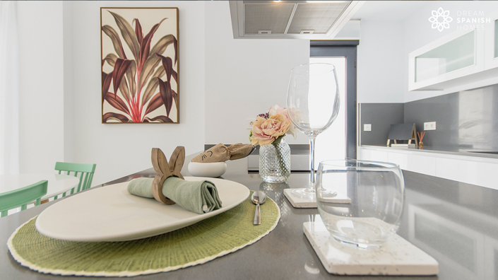 Image No.14-3 Bed House for sale