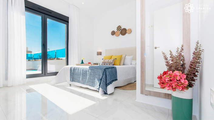 Image No.26-3 Bed House for sale