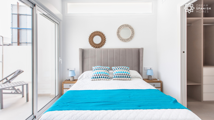 Image No.6-3 Bed House for sale