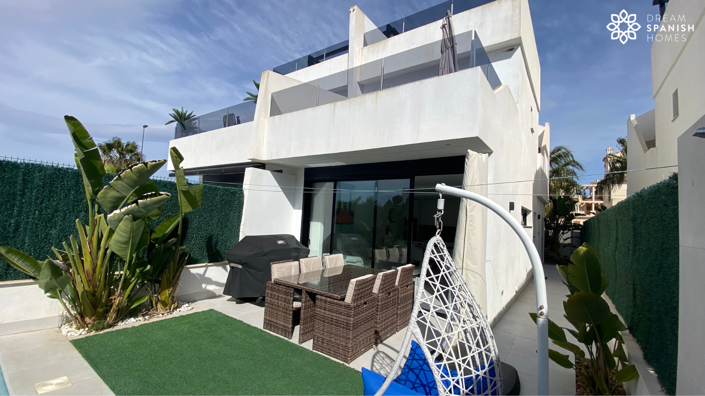 Image No.11-3 Bed Villa for sale