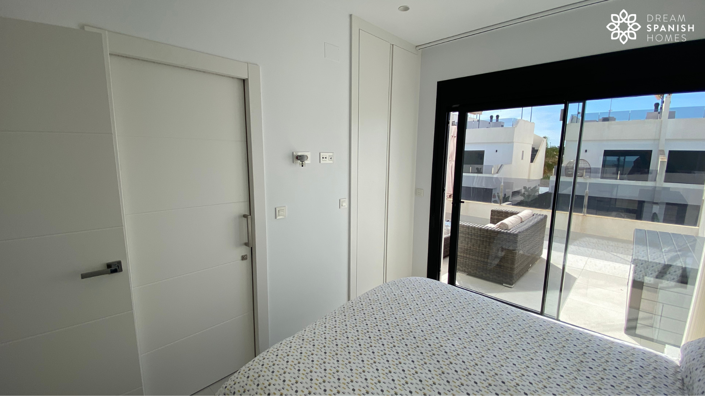 Image No.19-3 Bed Villa for sale