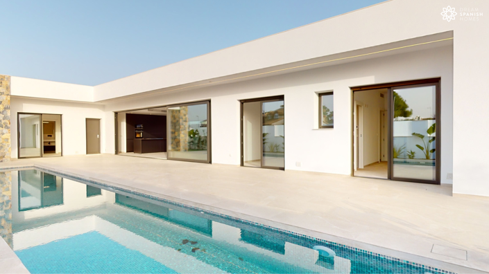 Image No.12-3 Bed House for sale