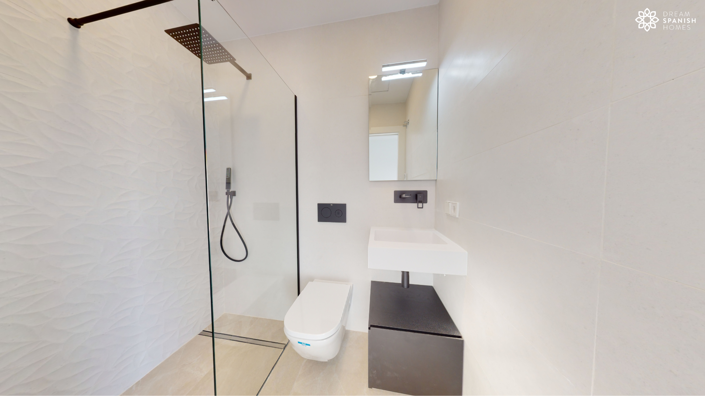 Image No.20-3 Bed House for sale