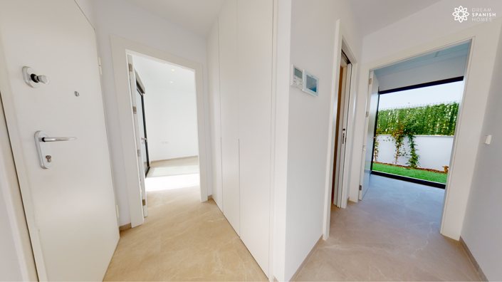 Image No.22-3 Bed House for sale