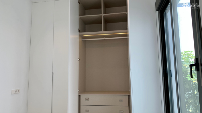 Image No.5-3 Bed House for sale