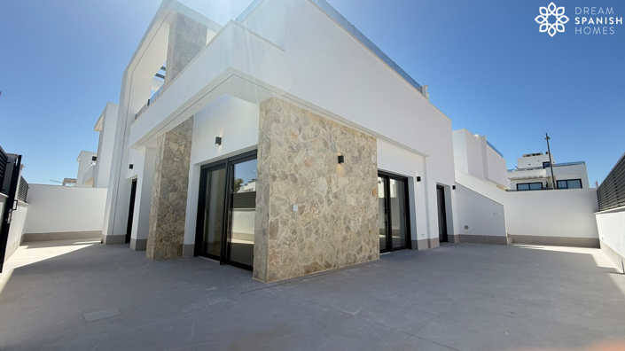 Image No.26-5 Bed House for sale
