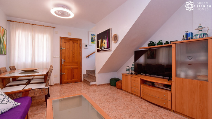 Image No.11-3 Bed House for sale