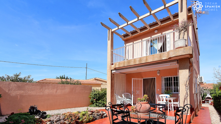 Image No.2-3 Bed House for sale