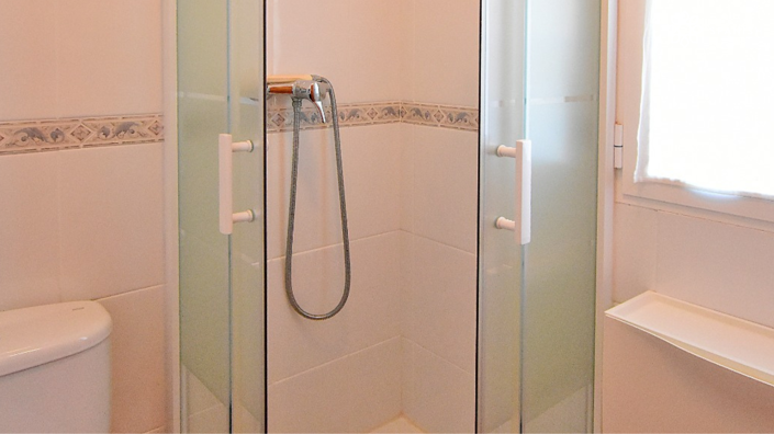 Image No.20-3 Bed House for sale