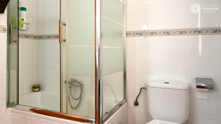 Image No.27-3 Bed House for sale