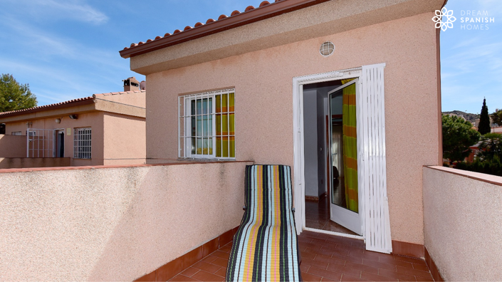 Image No.28-3 Bed House for sale