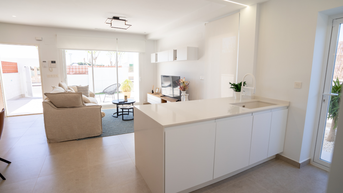 Image No.2-3 Bed House for sale