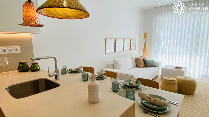 Image No.13-2 Bed Apartment for sale