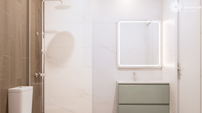 Image No.14-3 Bed House for sale