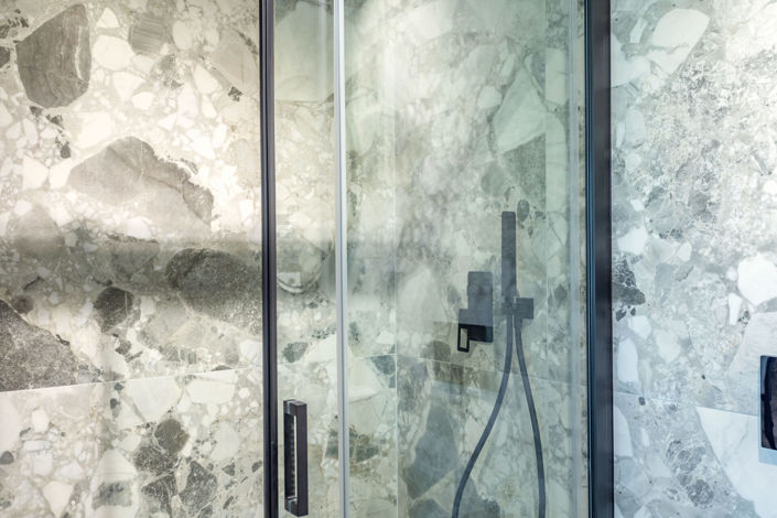 Image No.25-2 Bed Bungalow for sale