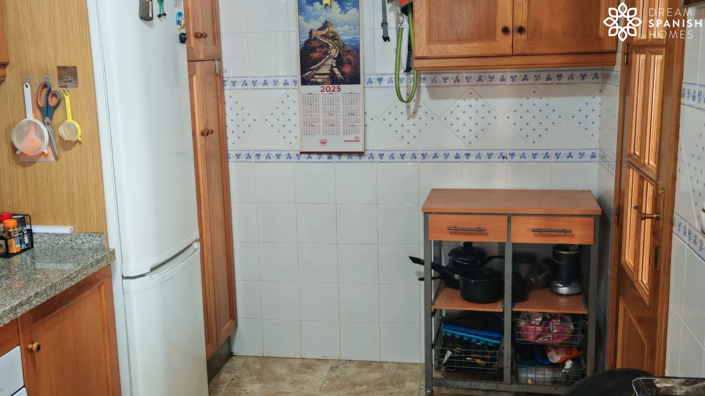 Image No.11-3 Bed House for sale