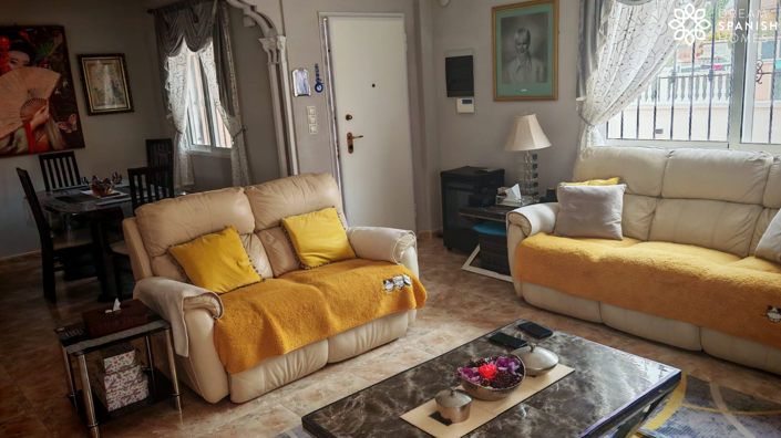 Image No.2-3 Bed House for sale