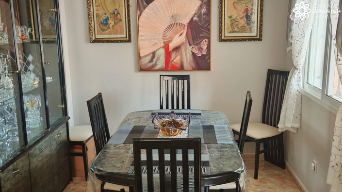 Image No.8-3 Bed House for sale