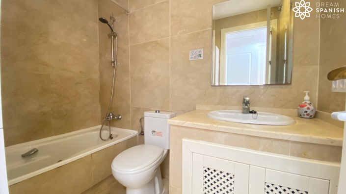 Image No.15-2 Bed Apartment for sale