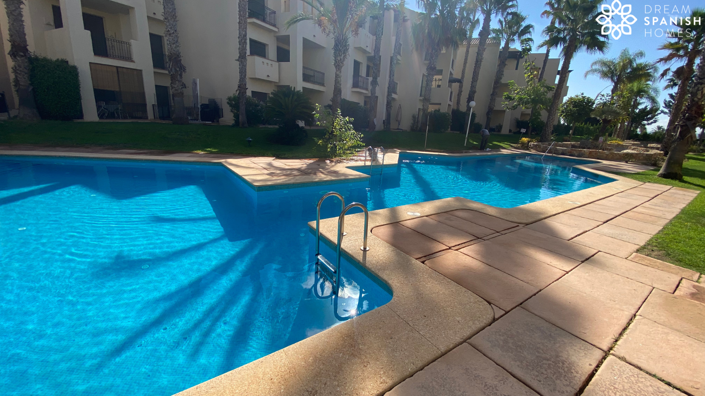 Image No.29-2 Bed Apartment for sale