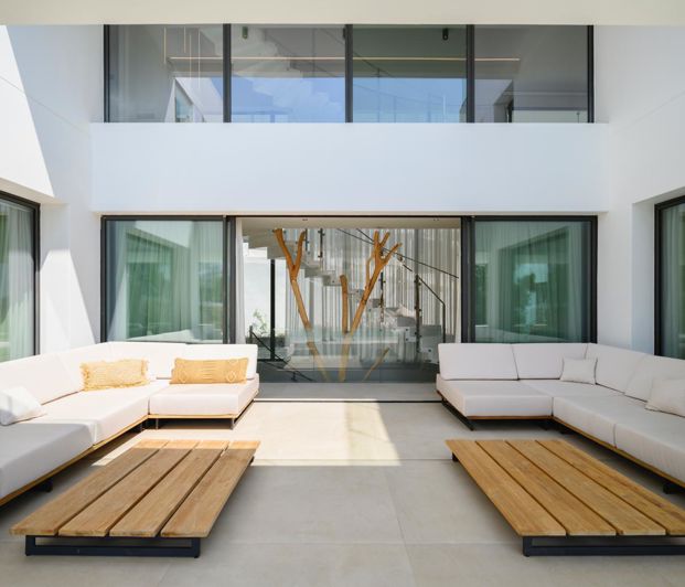 Image No.16-7 Bed House for sale