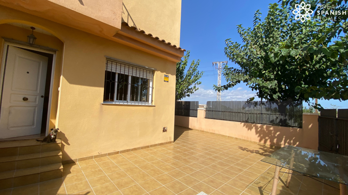 Image No.25-3 Bed Apartment for sale