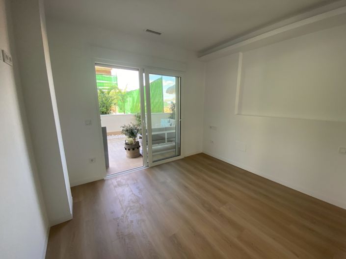 Image No.16-2 Bed Apartment for sale