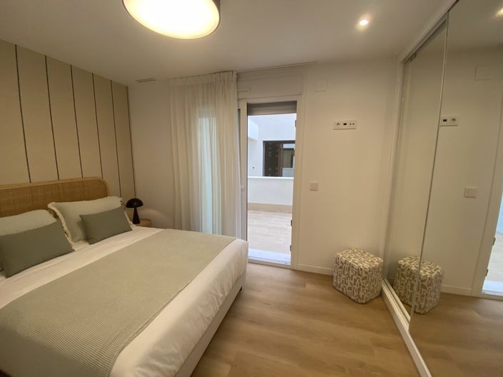 Image No.22-2 Bed Apartment for sale
