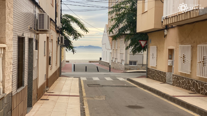 Image No.4-2 Bed Bungalow for sale