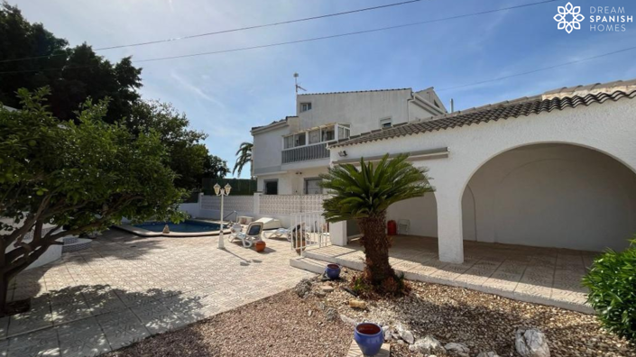 Image No.14-3 Bed House for sale