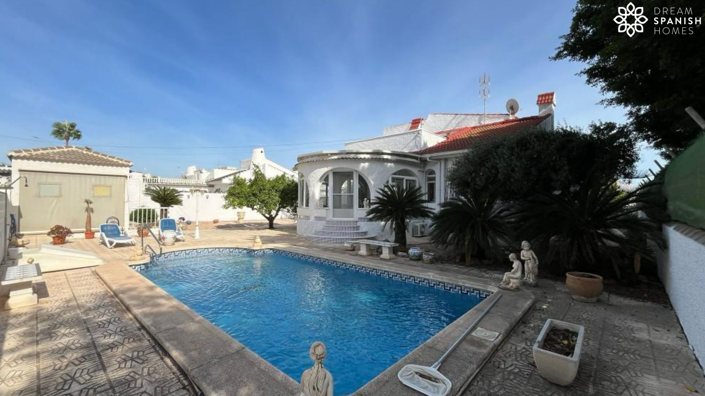 Image No.16-3 Bed House for sale