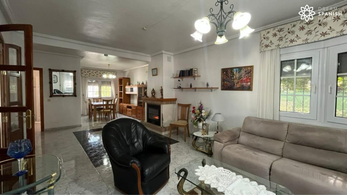 Image No.4-3 Bed House for sale