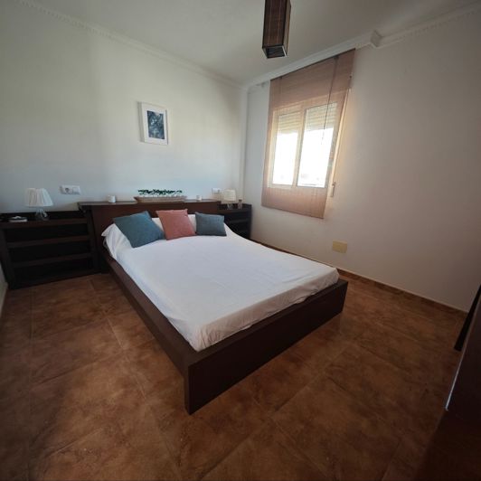 Image No.14-5 Bed House for sale