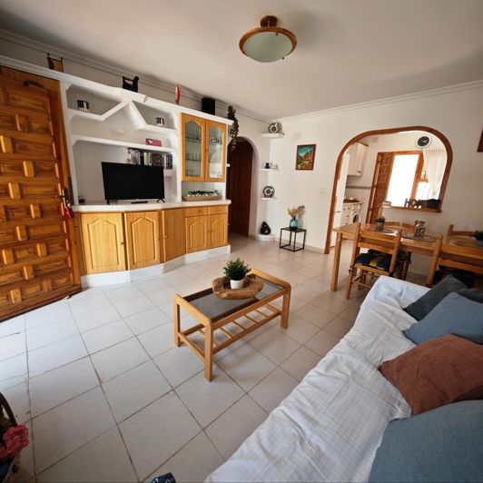 Image No.2-5 Bed House for sale