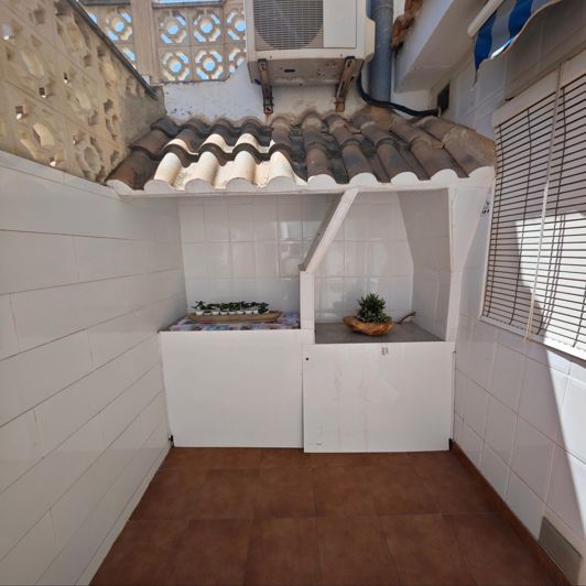 Image No.22-5 Bed House for sale