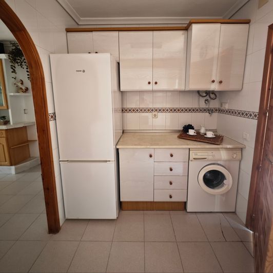 Image No.9-5 Bed House for sale