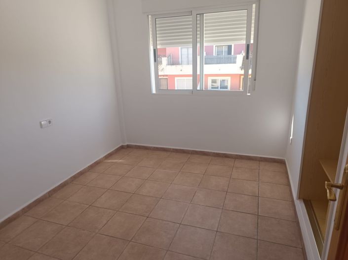 Image No.11-3 Bed Apartment for sale