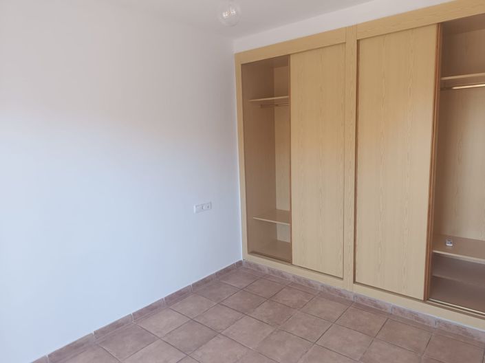 Image No.15-3 Bed Apartment for sale