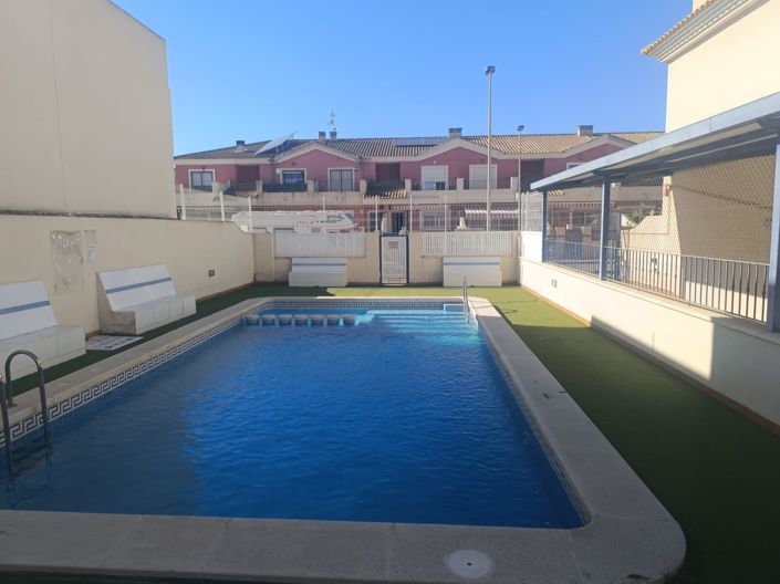 Image No.21-3 Bed Apartment for sale