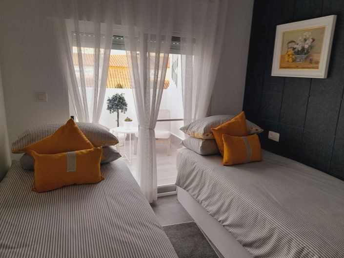 Image No.30-3 Bed Apartment for sale