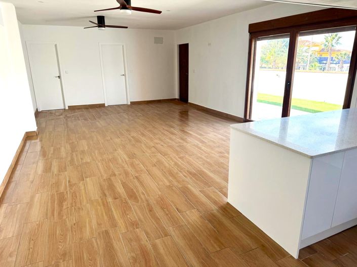 Image No.7-3 Bed Penthouse for sale