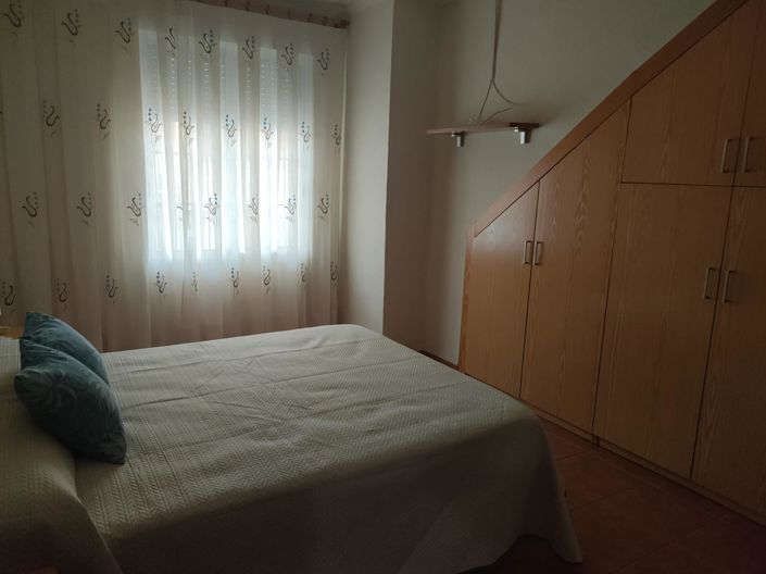 Image No.19-4 Bed Apartment for sale