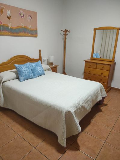 Image No.26-4 Bed Apartment for sale