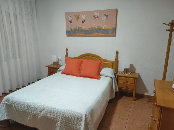 Image No.27-4 Bed Apartment for sale