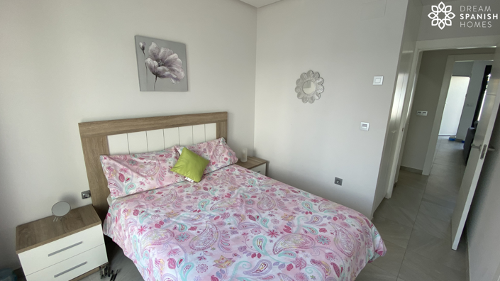 Image No.10-2 Bed Villa for sale